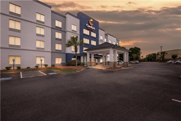 Comfort Suites Columbia at Harbison, Hotel in Seven Oaks