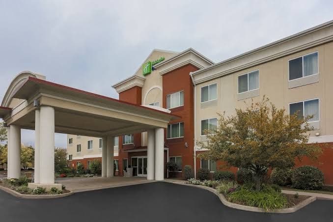Holiday Inn Express Rochester NE - Irondequoit by IHG, Hotel in Irondequoit