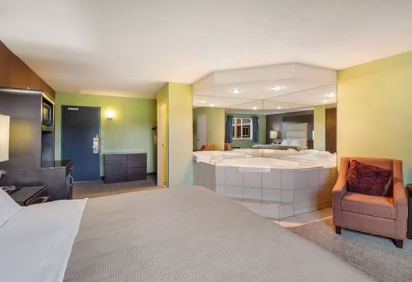Econo Lodge Hurley - Ironwood, Hotel in Ironwood