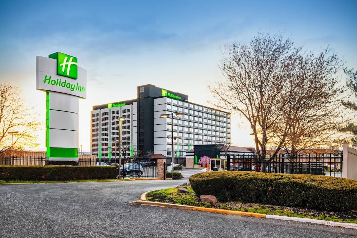 Holiday Inn Newark International Airport by IHG, Hotel in Newark
