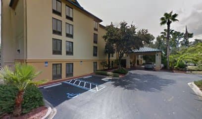 Nuvia dental implants, Motel in Jacksonville