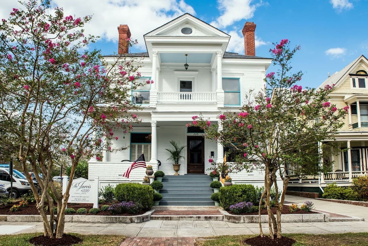 The Jarvis at 220 - Bed and Breakfast and Wedding Venue, Hotel in New Bern