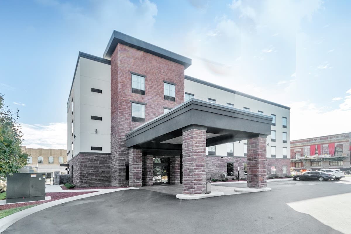 Cobblestone Hotel & Suites - Janesville, Hotel in Janesville