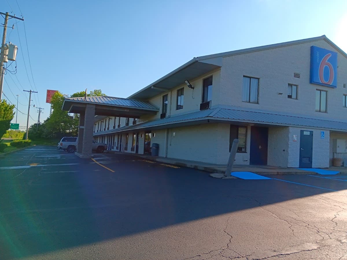 Motel 6 Jeffersonville, IN - Louisville, Hotel in Jeffersonville