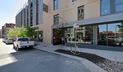Walkable Arts District Apartments, Hotel in Kansas City