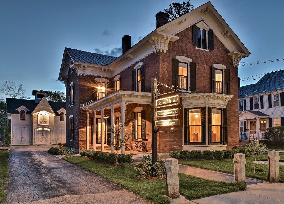 The Burrell House - boutique hotel, Hotel in Keene
