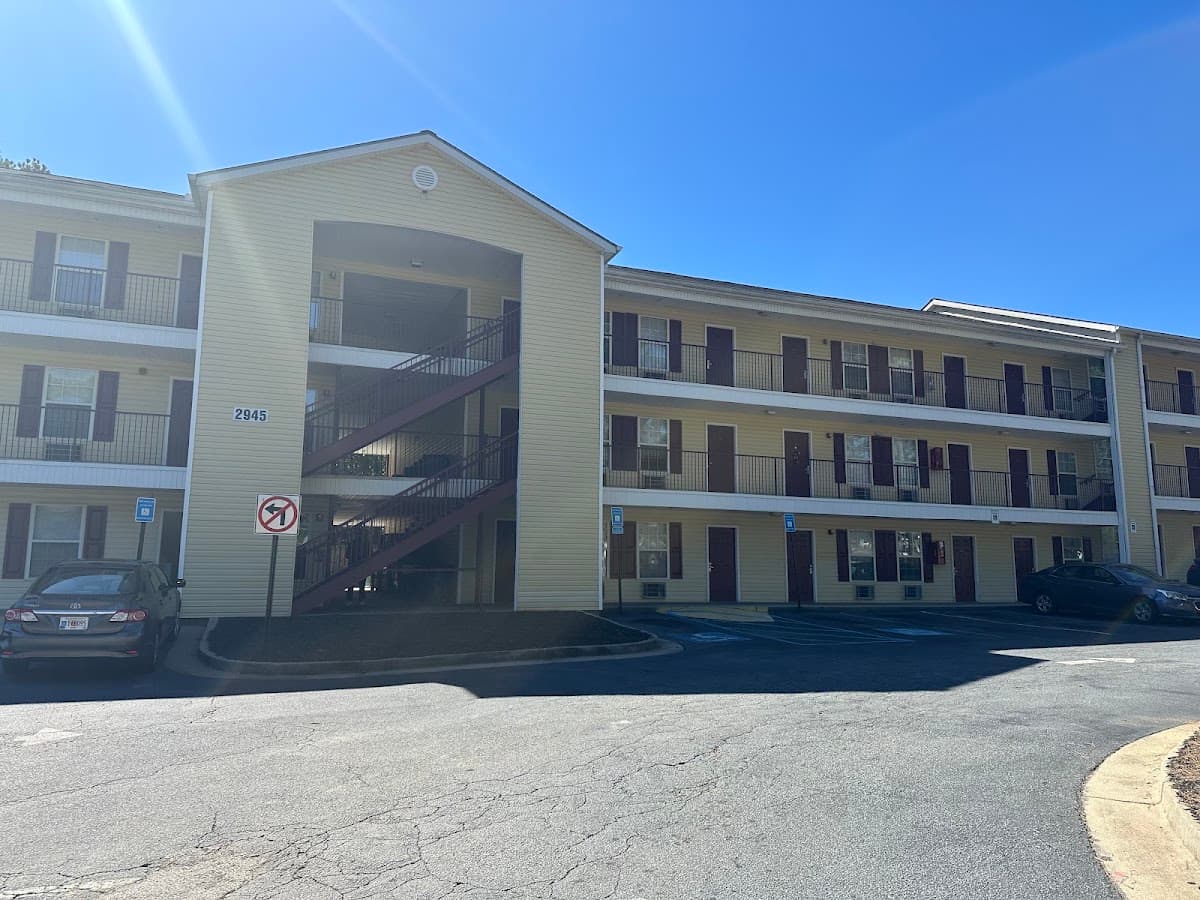 Superior Creek Lodge Move in special 310$(WIFI COMING SOON), Motel in Kennesaw