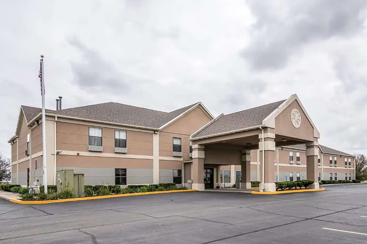 Relax Inn & Suites, Hotel in Kentland