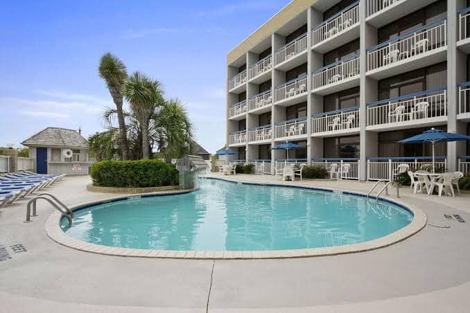 Nags Head Beach Hotel, Hotel in Kill Devil Hills