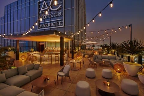 Moxy Downtown Los Angeles, Hotel in Los Angeles