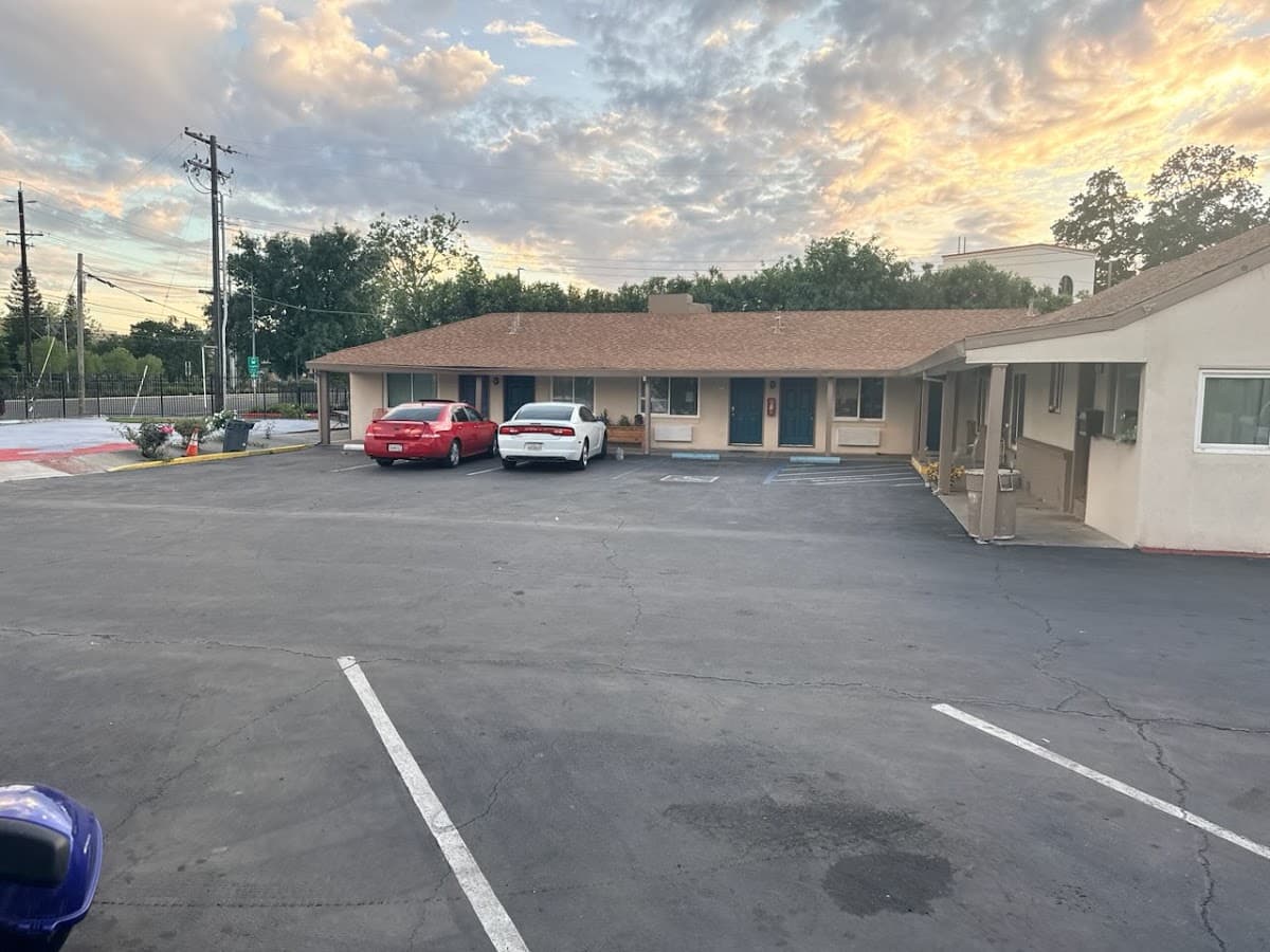 Blossom Village, Motel in La Riviera