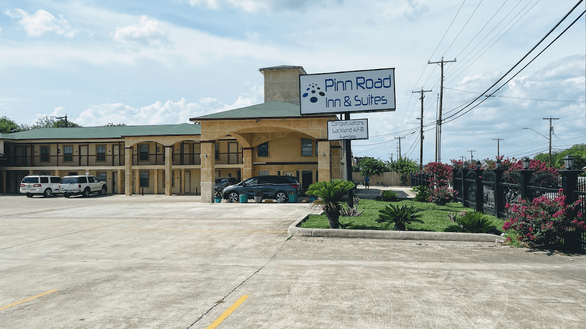 Pinn Road Inn & Suites Lackland AFB and seaworld, Motel in Lackland Air Force Base