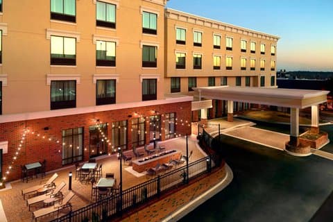 Courtyard by Marriott LaGrange, Hotel in LaGrange