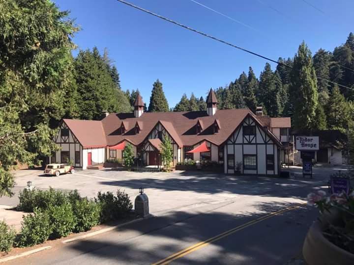 Bracken Fern Manor, Bed & Breakfast in Lake Arrowhead