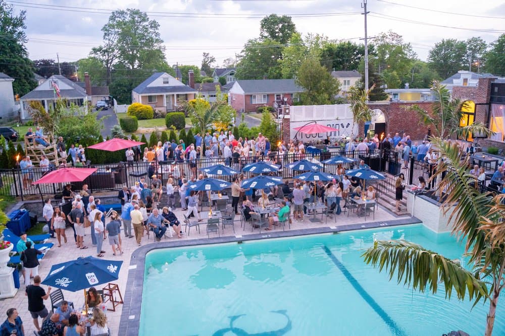 The Pool Bar, Hotel in Spring Lake Heights