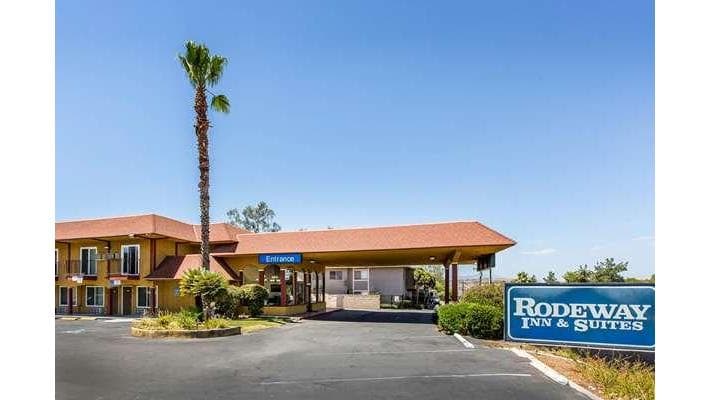 Rodeway Inn & Suites Canyon Lake-Menifee West, Hotel in Quail Valley