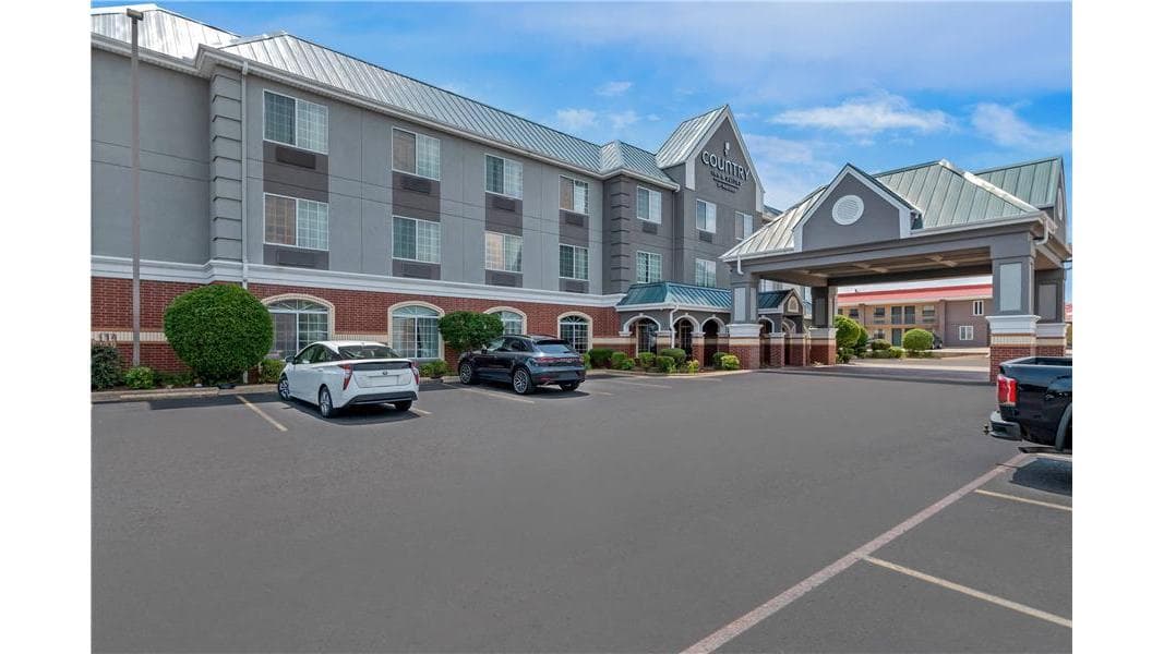 Country Inn & Suites by Radisson, Hot Springs, AR, Hotel in Lake Hamilton