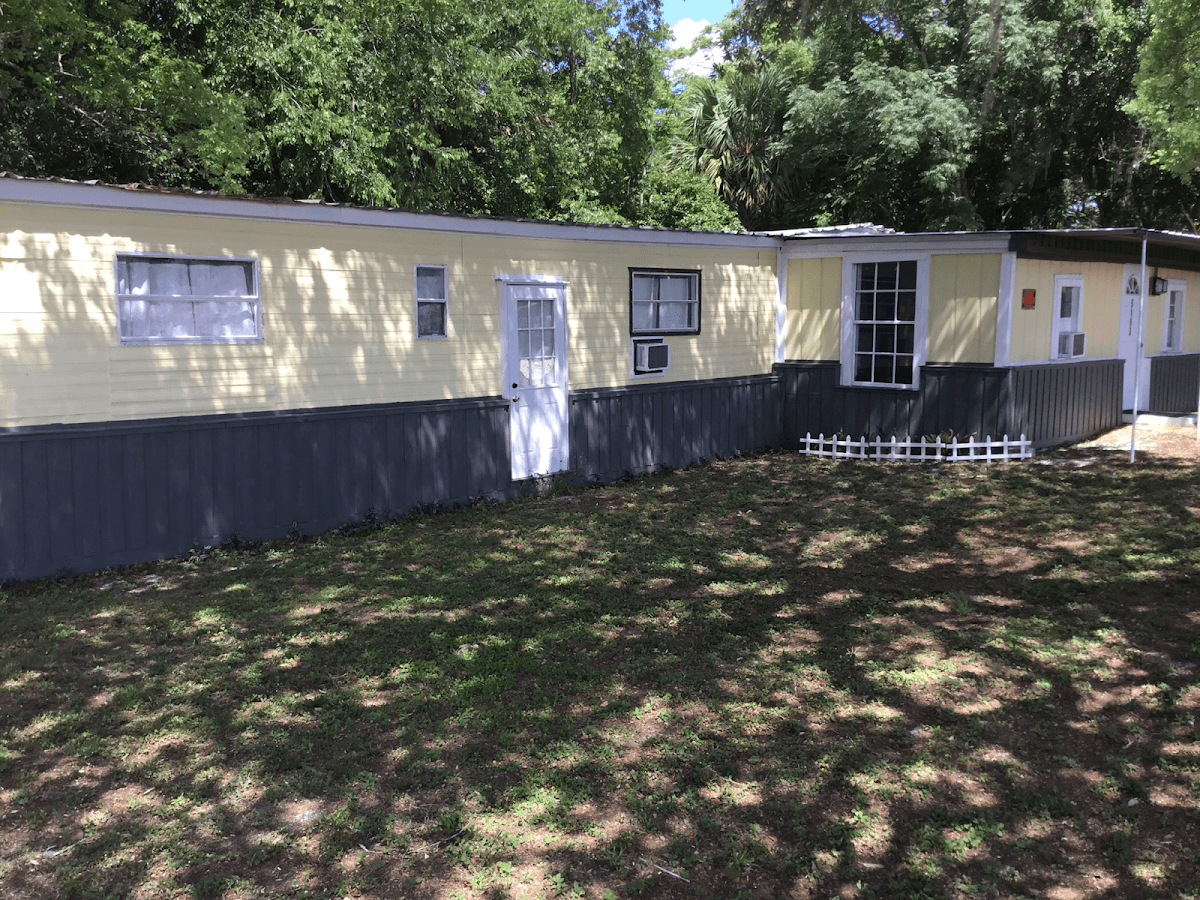 Sunnyside Male Rooming House, Hotel in Lake Mary
