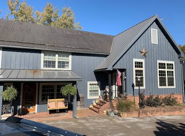 The Barn at Strasburg Bed & Breakfast, Bed & Breakfast in Lampeter