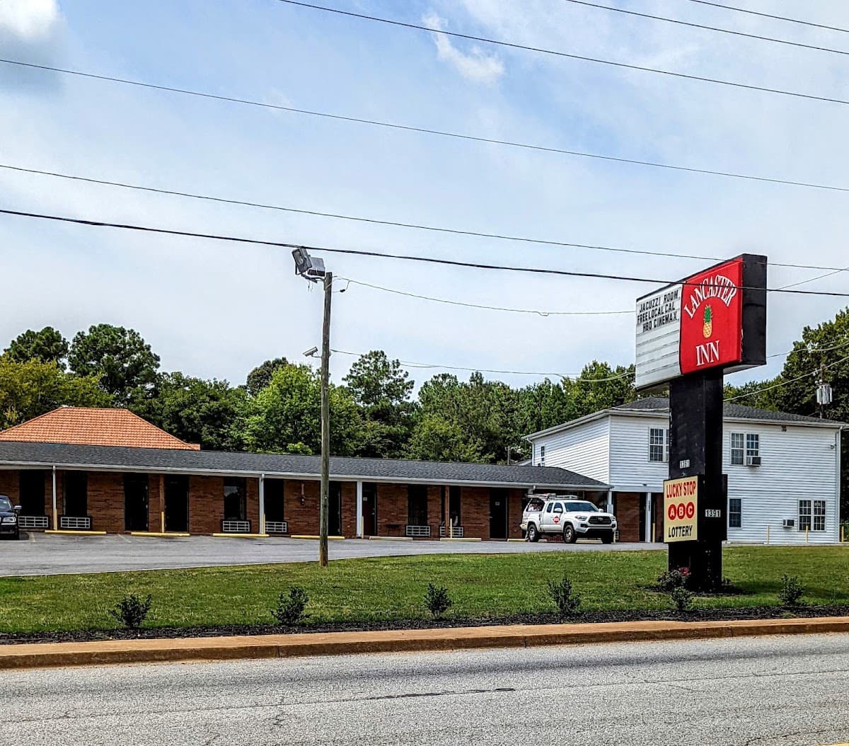 Lancaster Inn, Hotel in Lancaster Mill