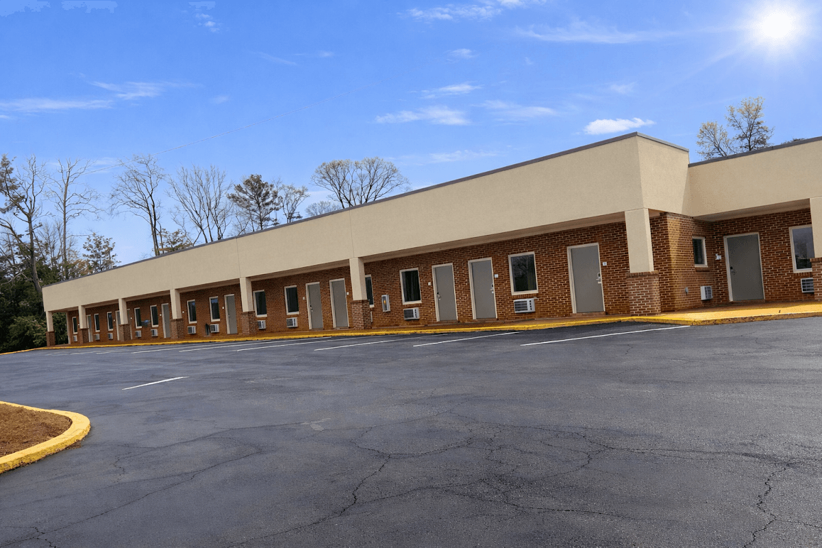 West Point Motel - Sam’s Boutique, Motel in Lanett