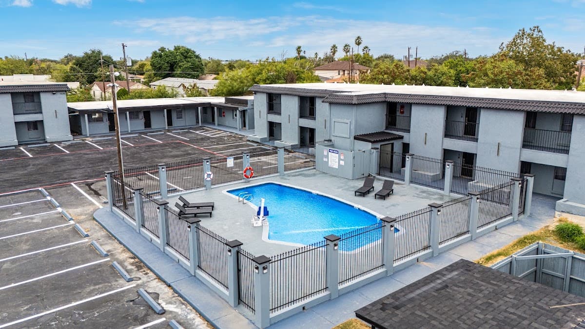 GuestHouse Extended Stay Laredo, Hotel in Laredo