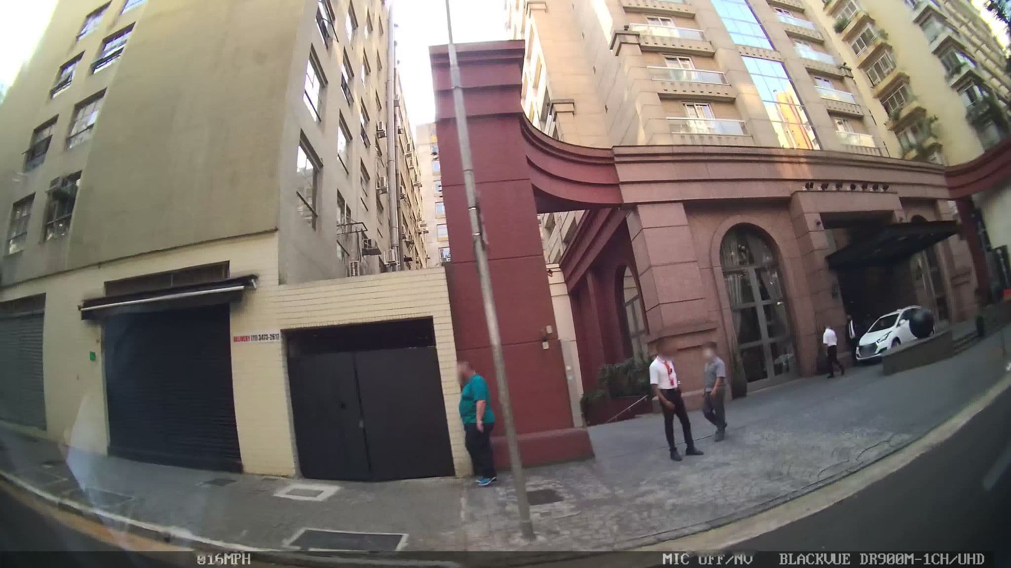 Street view near Hotel Intercity Paulista, Consolação — © kaart_4 (CC BY-SA · Mapillary)