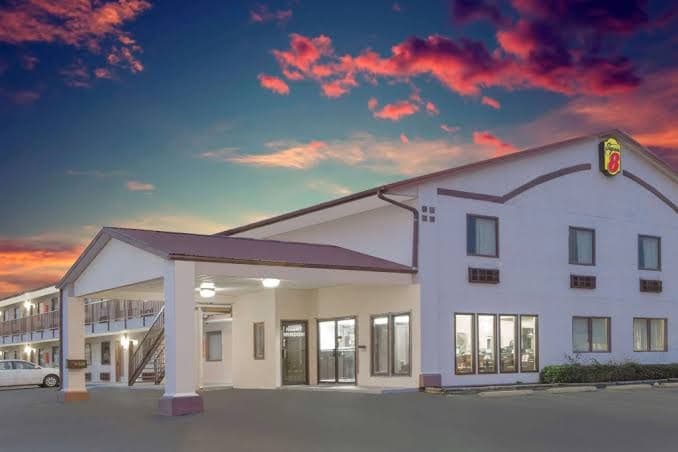 Budgetel Inn & Suites, Motel in Moody