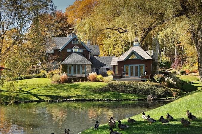 Stonover Farm, Bed & Breakfast in Lenox