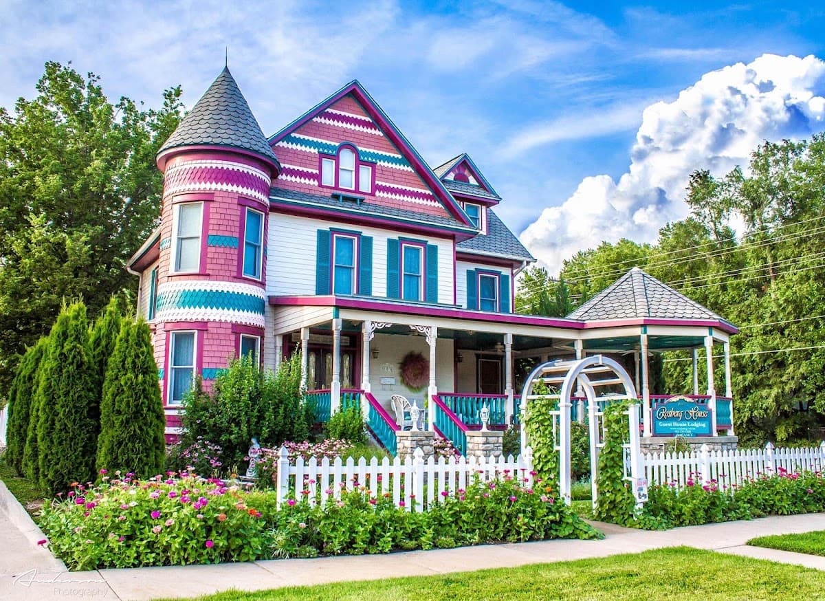 Rosberg House Bed & Breakfast and Vacation Rental, Bed & Breakfast in Lindsborg