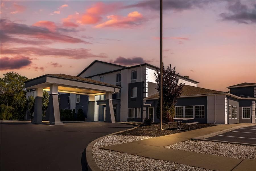 Comfort Inn & Suites Harrisburg-Hershey North, Hotel in Skyline View
