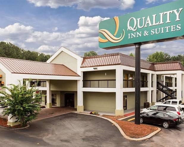 Quality Inn & Suites near Six Flags - Austell, Hotel in Austell