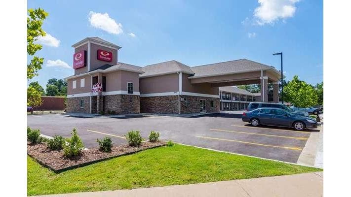 Econo Lodge Inn & Suites North Little Rock near Riverfront, Hotel in North Little Rock
