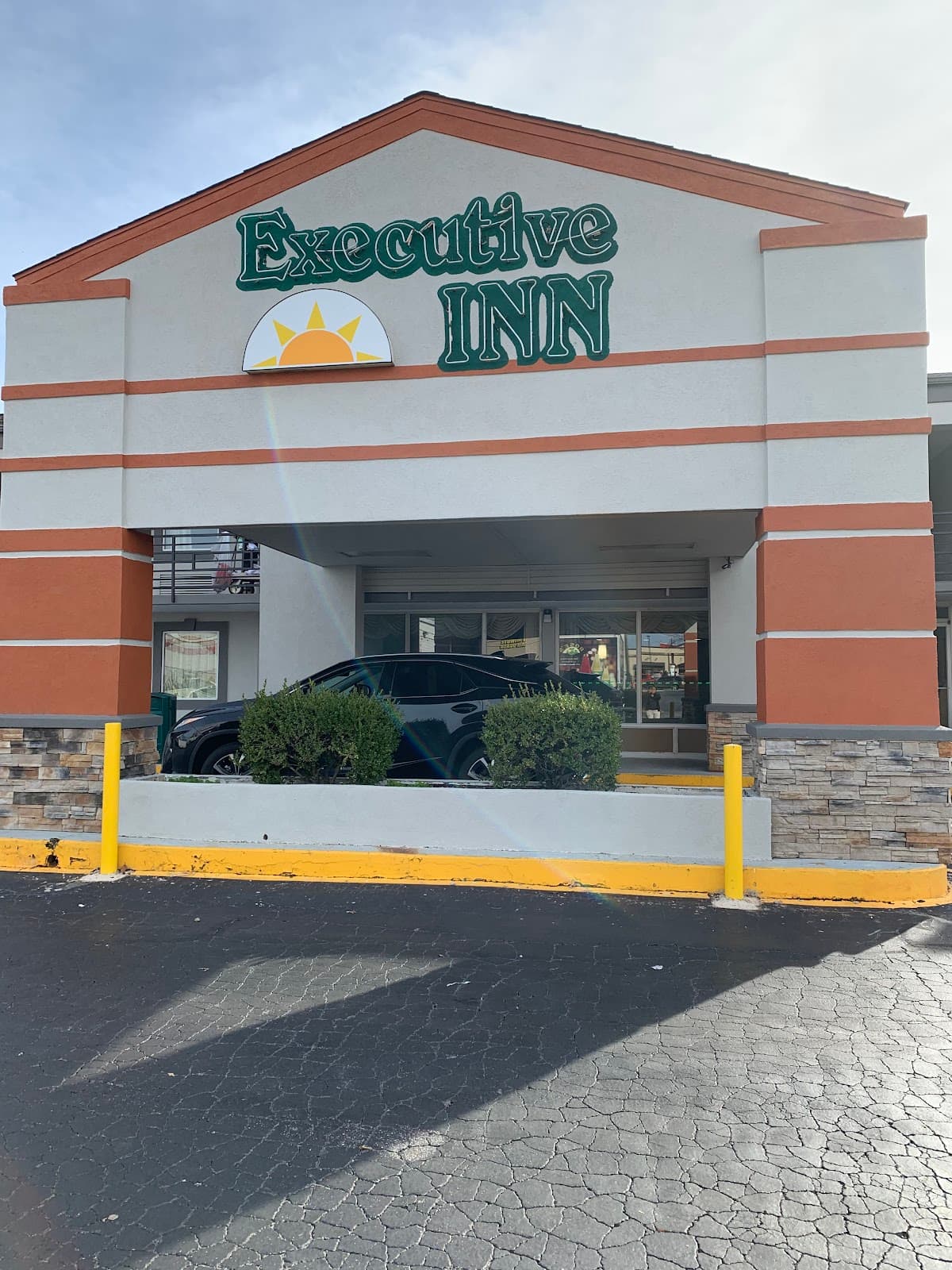 Executive Inn, Hotel in Locust Grove