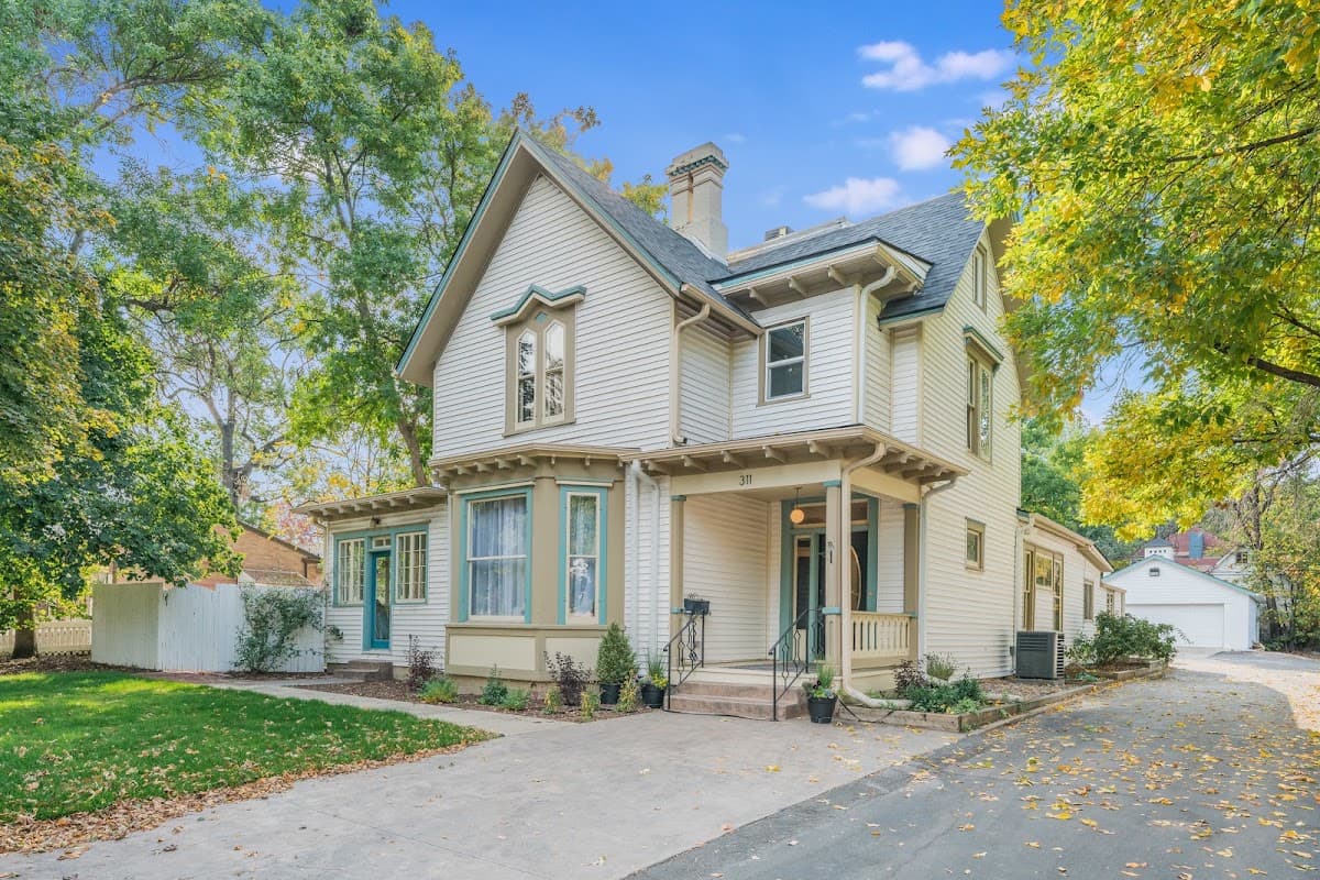 The Terry Guesthouse, Guesthouse in Longmont