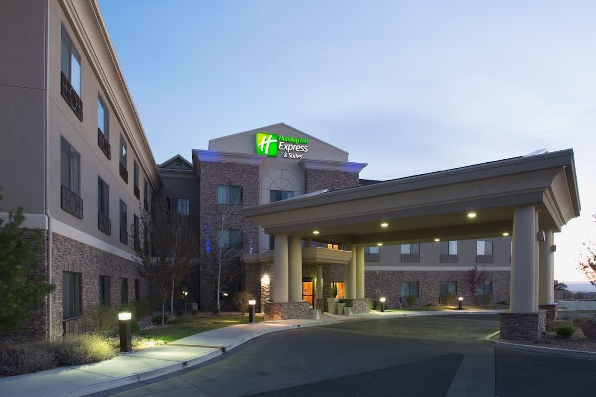 Holiday Inn Express & Suites Los Alamos Entrada Park by IHG, Hotel in Los Alamos