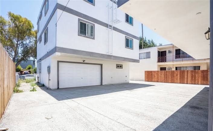 Modern HomeStay, Hostel in Koreatown