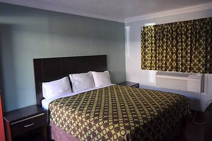 Top Hat Motel, Motel in Florence-Graham