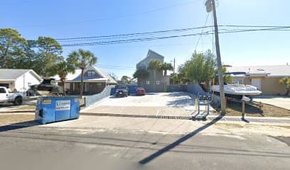 Raven Beach House, Hotel in Lower Grand Lagoon