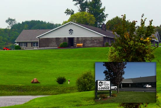 Ridge View Lodge, Hotel in Lowville