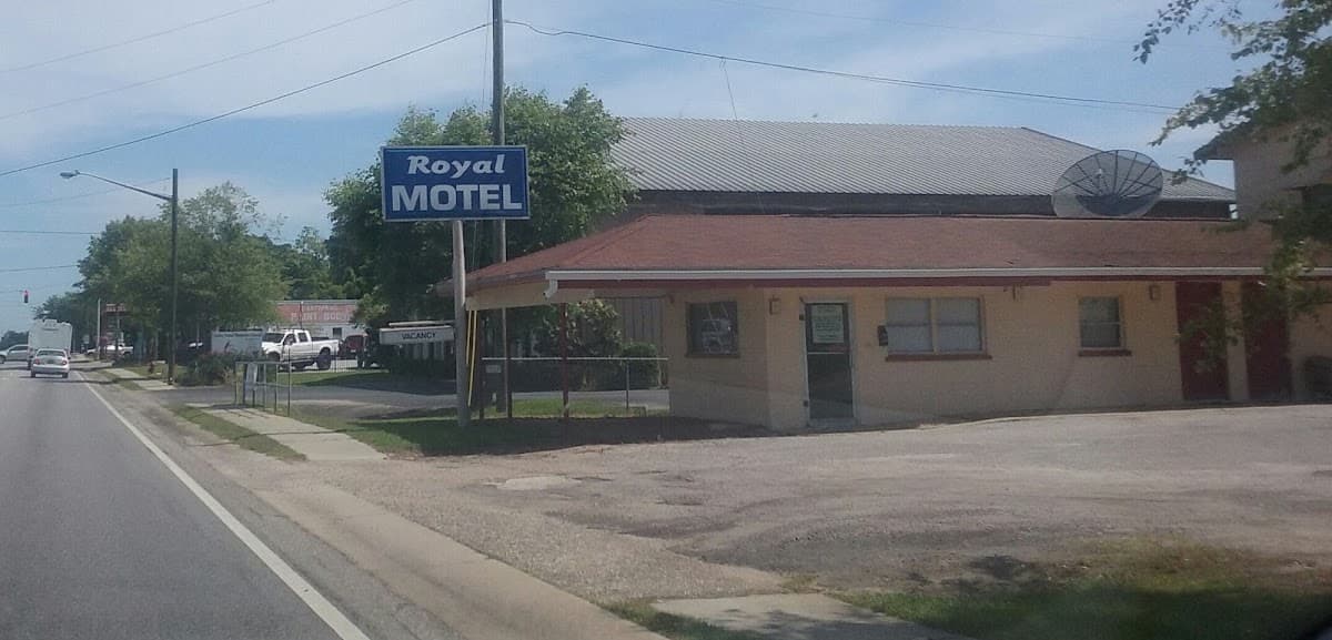 Royal Motel, Motel in Loxley