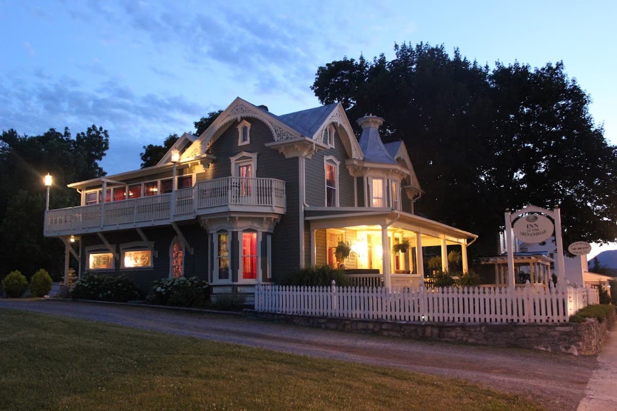 Inn of the Shenandoah, Bed & Breakfast in Luray