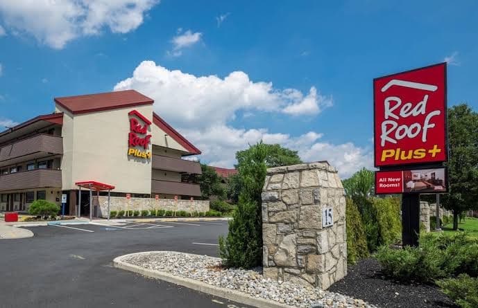 Red Roof PLUS+ Secaucus - Meadowlands - NYC, Hotel in Secaucus