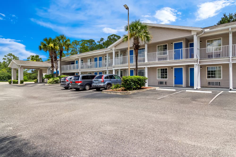 Homestay Inn & Suites, Hotel in Macclenny