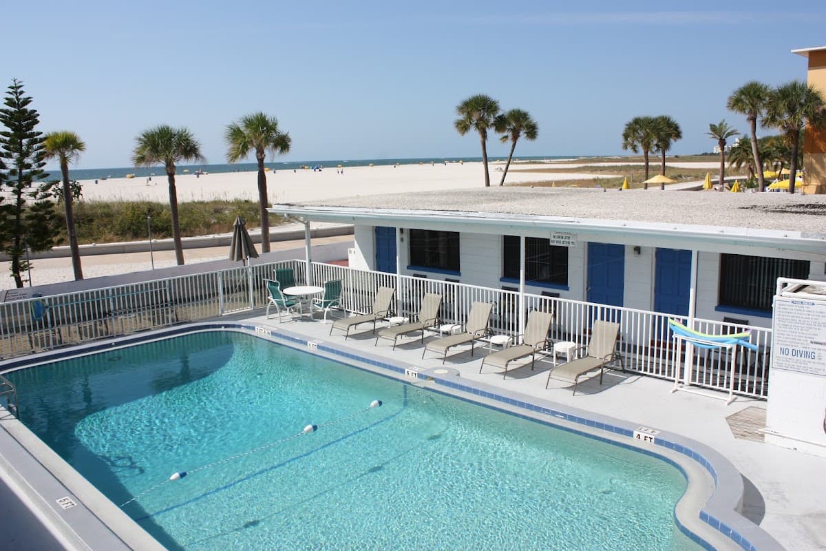 iBeach Resort, Resort in Treasure Island