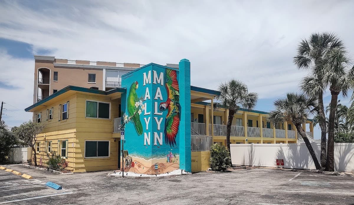 Malyn Resort, Resort in Treasure Island