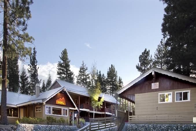 Holiday Haus, Hotel in Mammoth Lakes