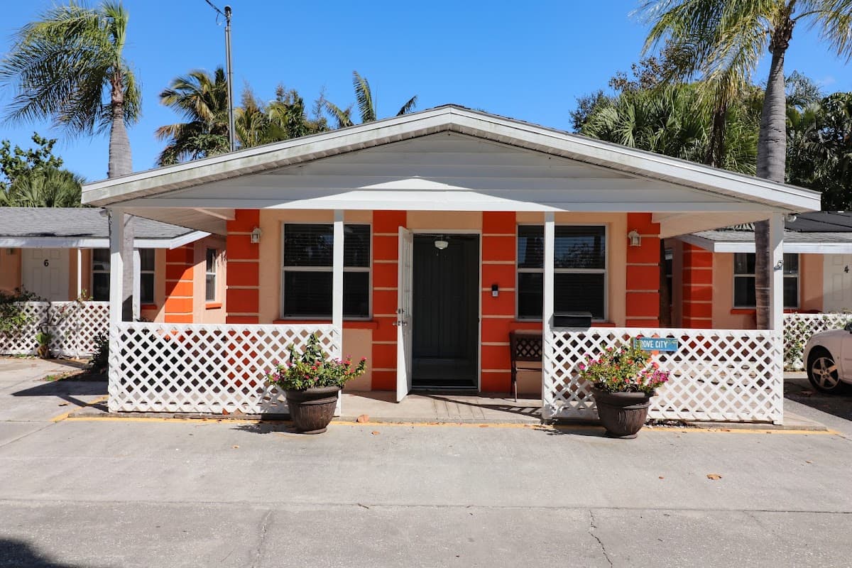 Grove City Motel, Motel in Manasota Key
