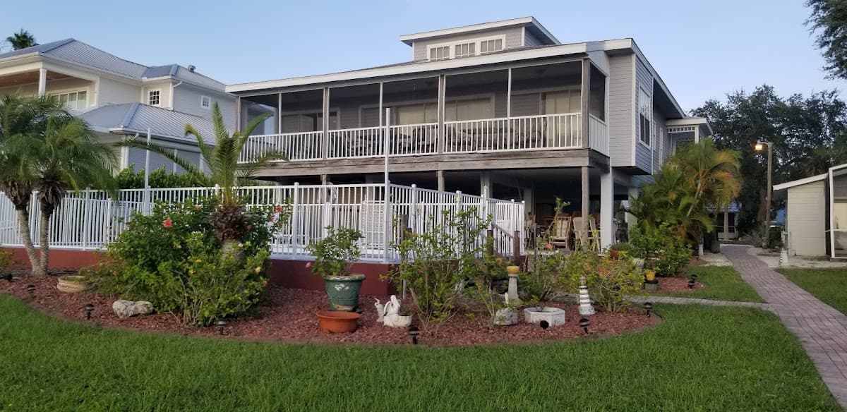 Englewood Lighthouse Resort, Resort in Manasota Key