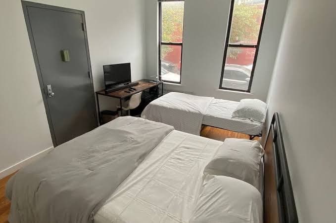room in brooklyn, Hotel in Ridgewood